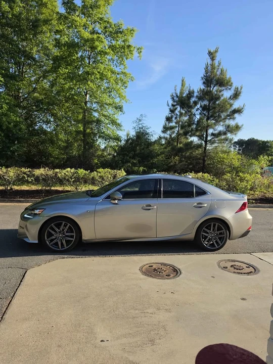2015 Lexus IS 3rd Gen - Image 9 of 12