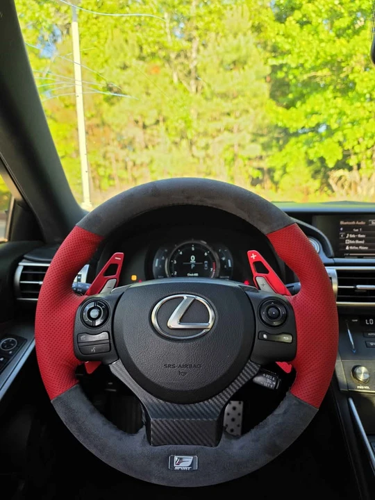 2015 Lexus IS 3rd Gen - Image 6 of 12