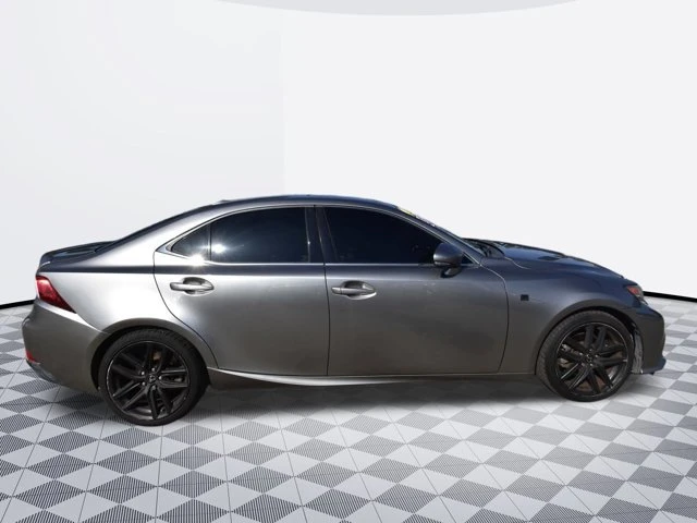 2015 Lexus IS 3rd Gen - Image 5 of 10