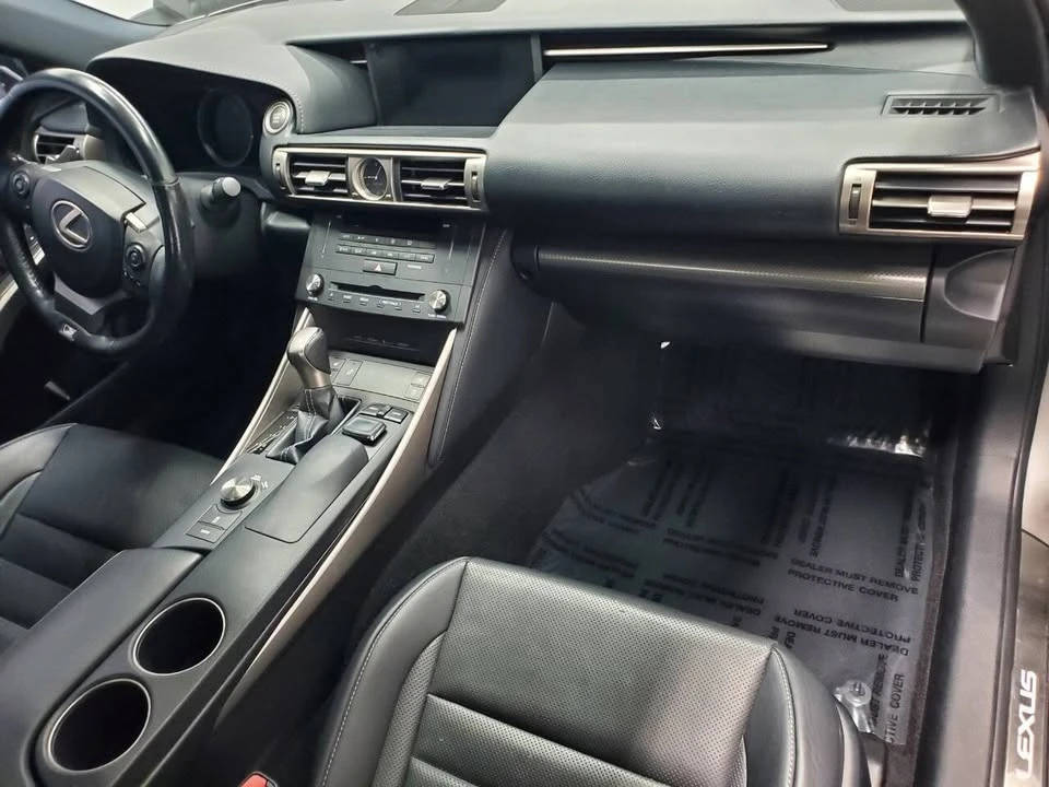 2015 Lexus IS 3rd Gen - Image 14 of 20