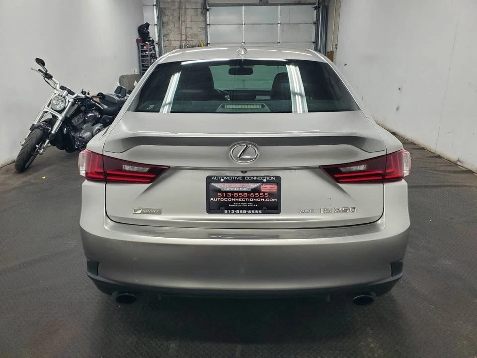 2015 Lexus IS 3rd Gen - Image 6 of 20