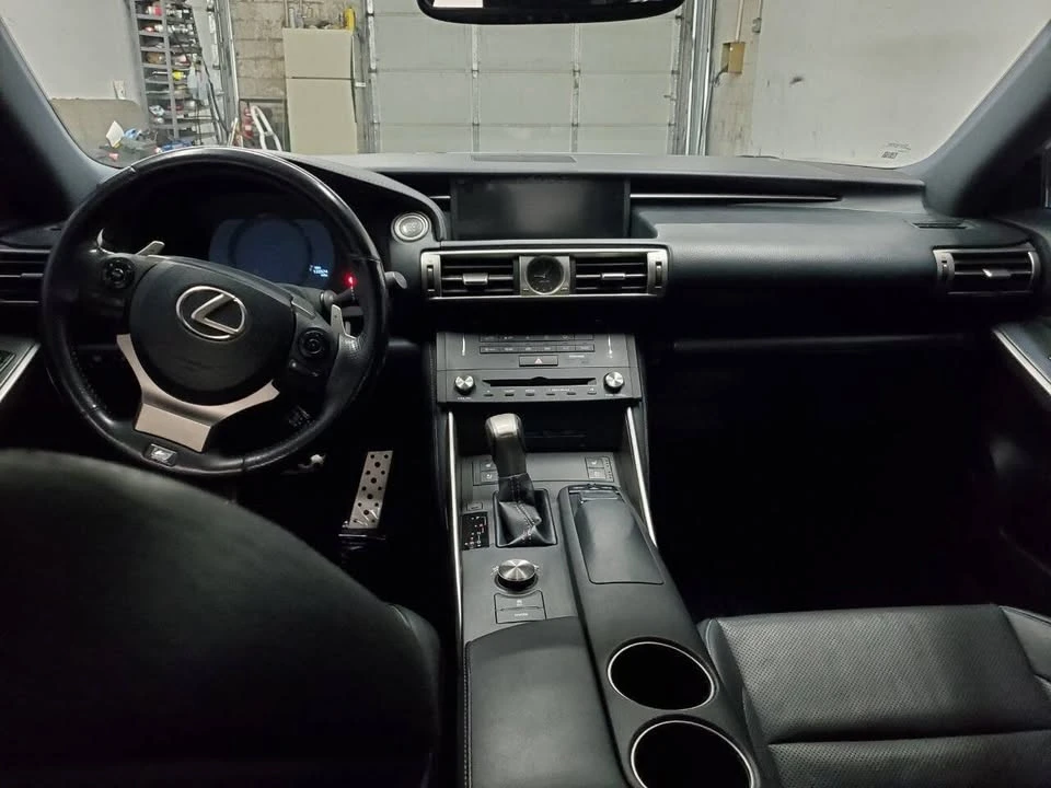 2015 Lexus IS 3rd Gen - Image 11 of 20