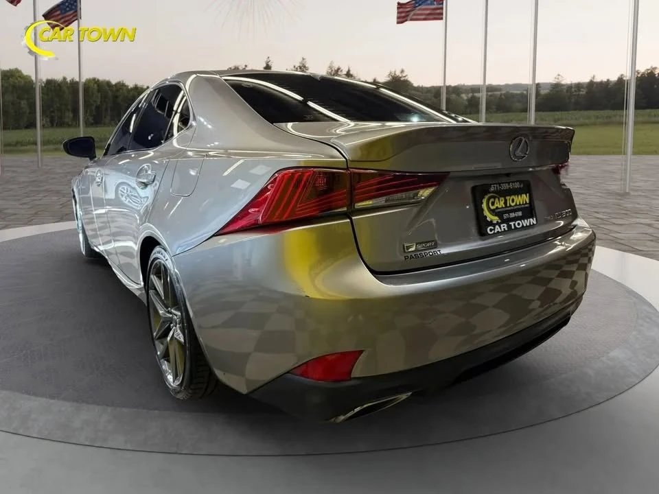 2015 Lexus IS 3rd Gen - Image 13 of 20