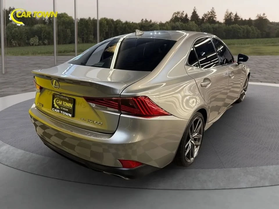 2015 Lexus IS 3rd Gen - Image 10 of 20