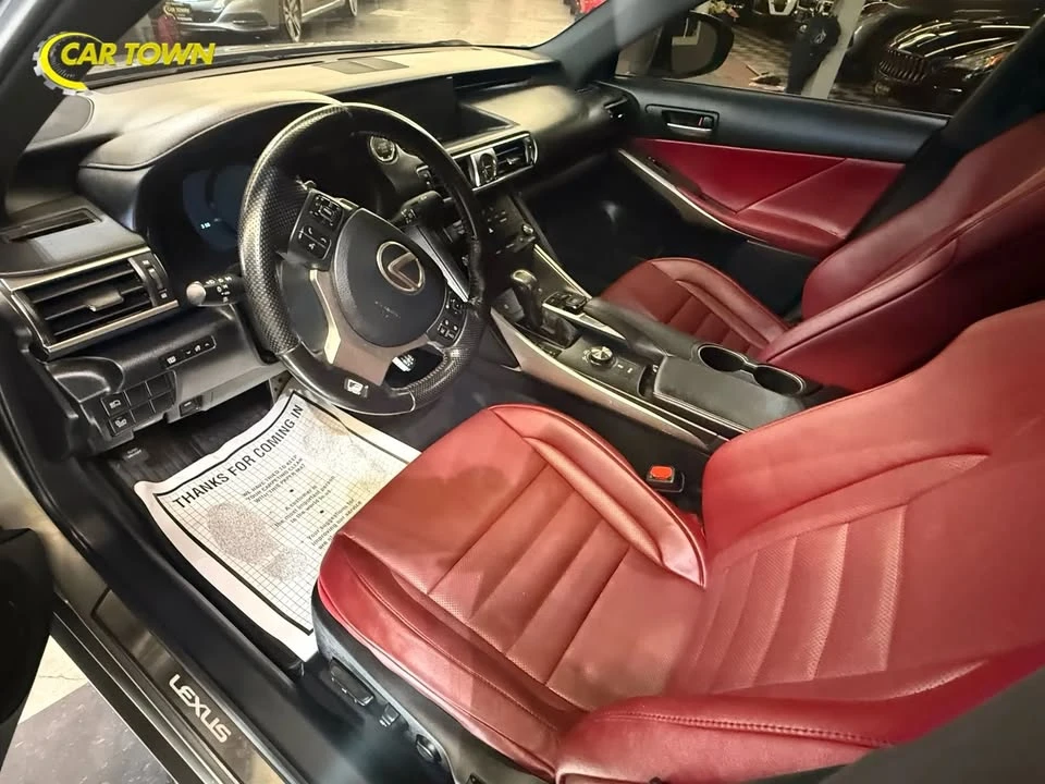 2015 Lexus IS 3rd Gen - Image 16 of 20