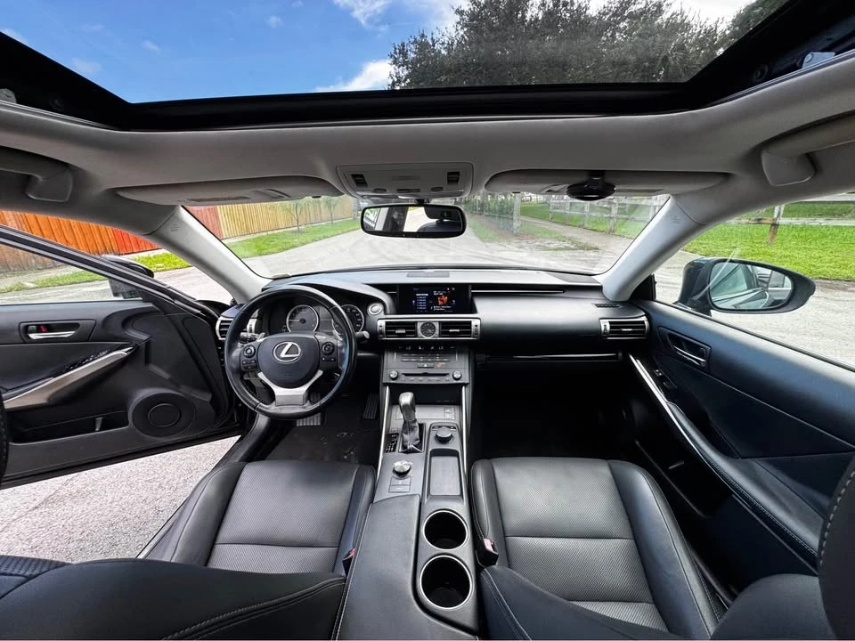 2015 Lexus IS 3rd Gen - Image 12 of 17