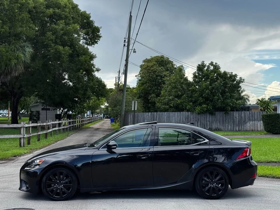 2015 Lexus IS 3rd Gen - Image 3 of 17