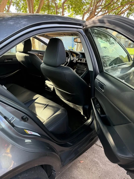 2015 Lexus IS 3rd Gen - Image 10 of 12
