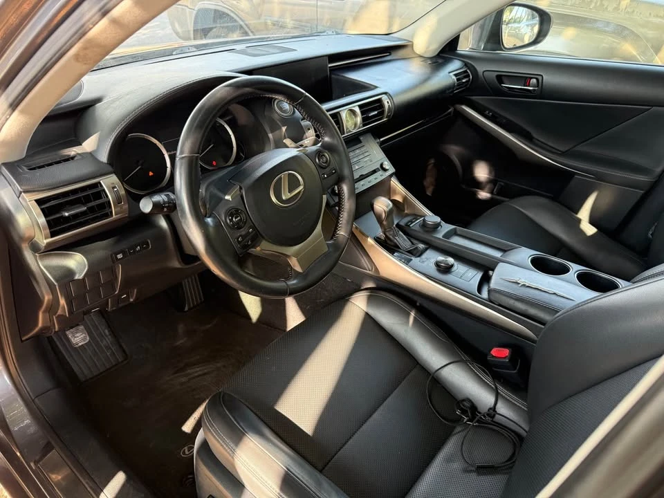 2015 Lexus IS 3rd Gen - Image 12 of 12