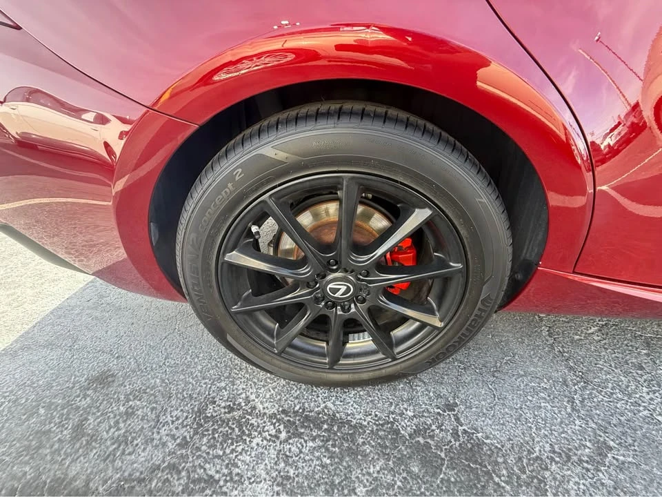2015 Lexus IS 3rd Gen - Image 5 of 11
