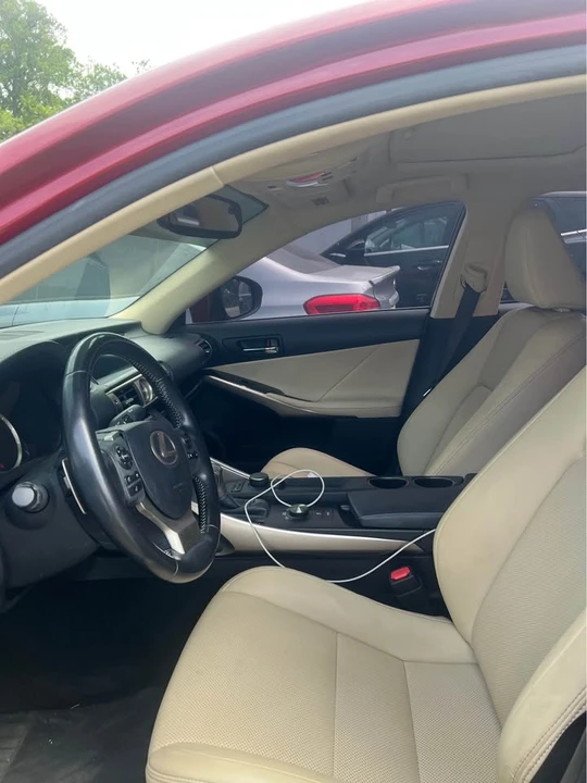 2015 Lexus IS 3rd Gen - Image 7 of 8