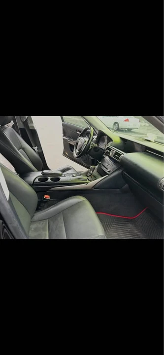 2015 Lexus IS 3rd Gen - Image 10 of 12