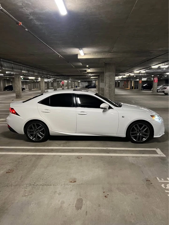 2015 Lexus IS 3rd Gen - Image 9 of 15
