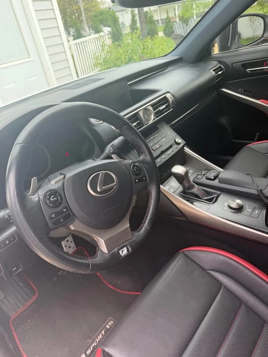 2015 Lexus IS 3rd Gen - Image 6 of 10
