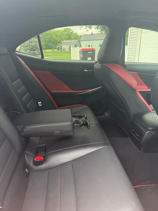 2015 Lexus IS 3rd Gen - Image 7 of 10