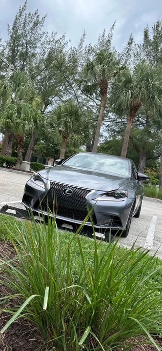 2015 Lexus IS 3rd Gen - Image 7 of 10