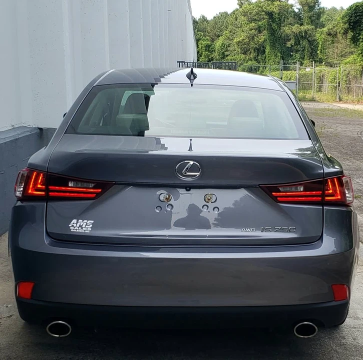 2015 Lexus IS 3rd Gen - Image 4 of 20