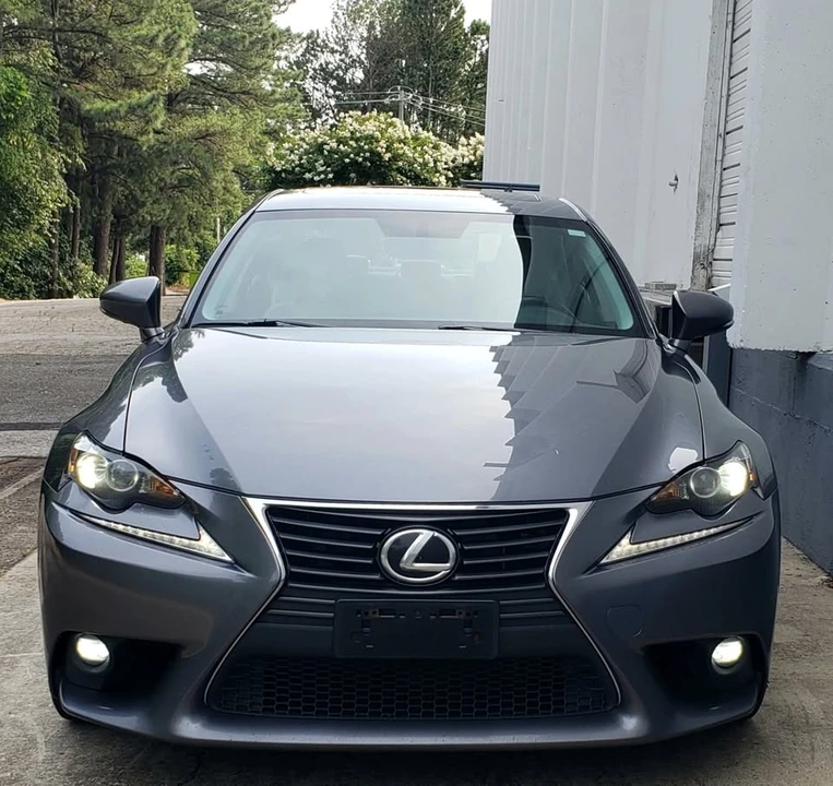 2015 Lexus IS 3rd Gen - Image 8 of 20