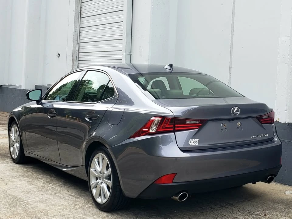 2015 Lexus IS 3rd Gen - Image 3 of 20