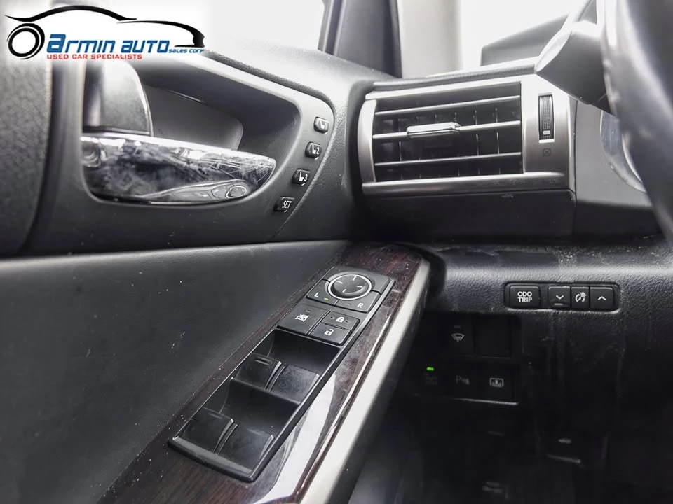 2015 Lexus IS 3rd Gen - Image 18 of 18