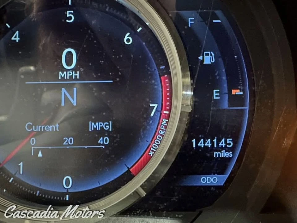 2015 Lexus IS 3rd Gen - Image 16 of 20