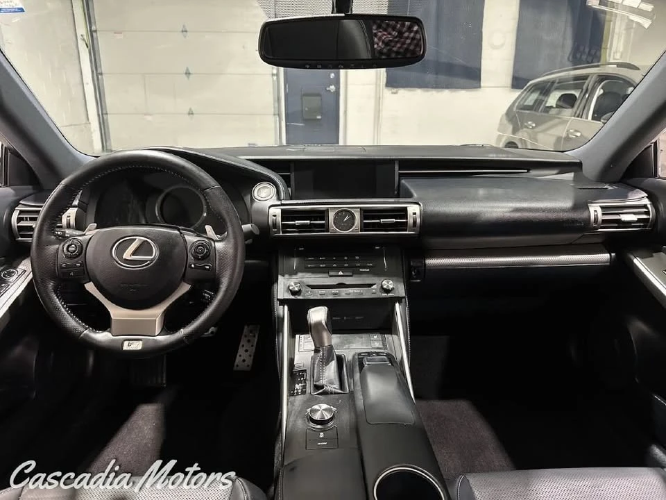 2015 Lexus IS 3rd Gen - Image 19 of 20