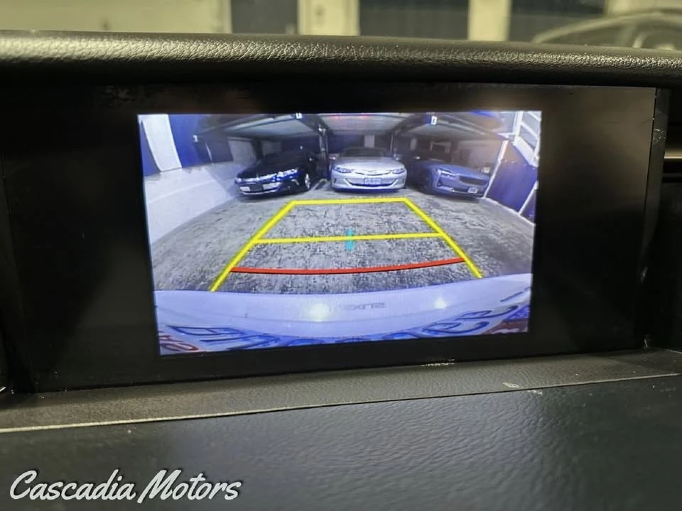 2015 Lexus IS 3rd Gen - Image 17 of 20