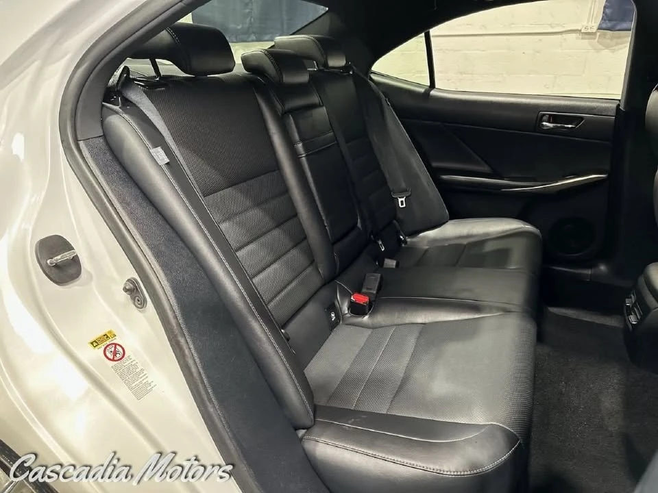 2015 Lexus IS 3rd Gen - Image 13 of 20