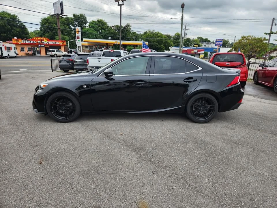 2015 Lexus IS 3rd Gen - Image 4 of 17