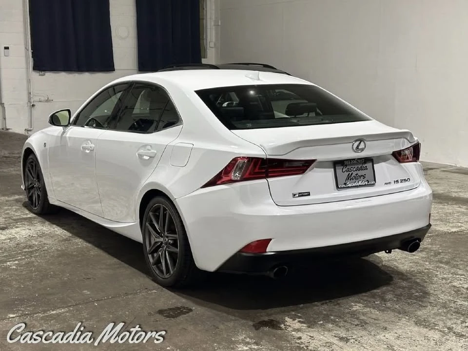 2015 Lexus IS 3rd Gen - Image 6 of 20