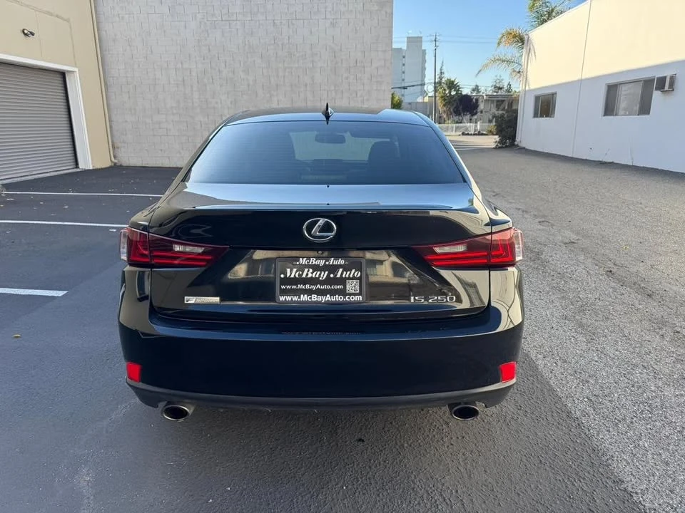 2015 Lexus IS 3rd Gen - Image 6 of 20