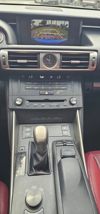 2015 Lexus IS 3rd Gen - Image 6 of 12
