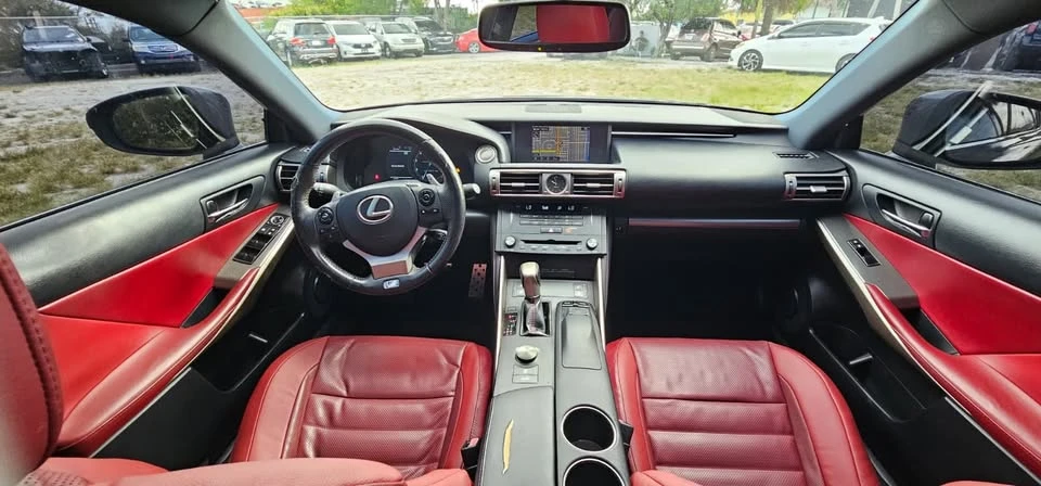 2015 Lexus IS 3rd Gen - Image 8 of 12