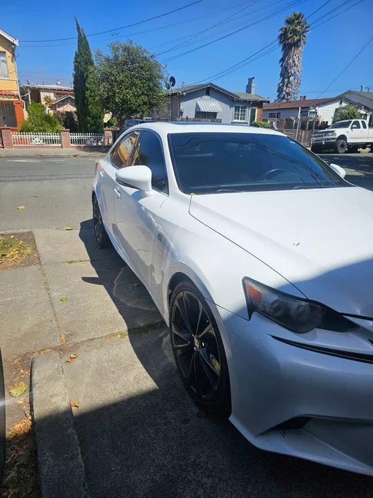 2015 Lexus IS 3rd Gen - Image 3 of 10