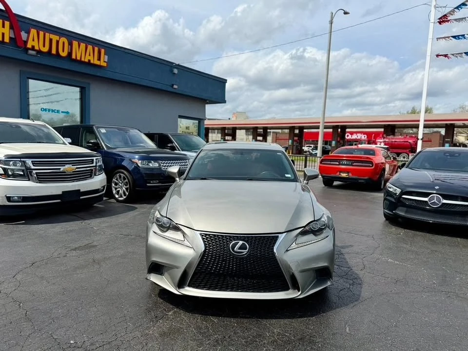 2015 Lexus IS 3rd Gen - Image 8 of 15
