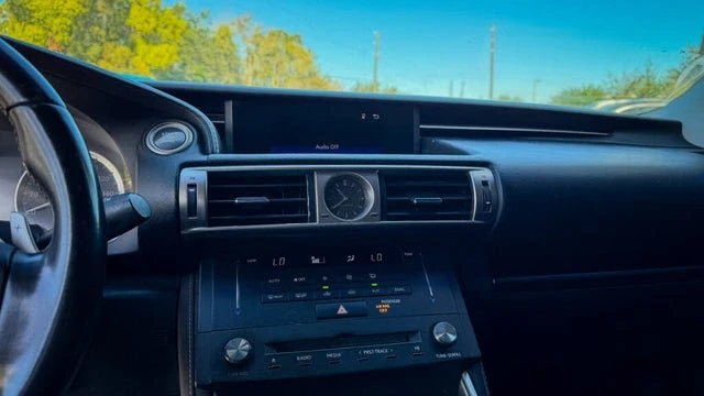 2015 Lexus IS 3rd Gen - Image 10 of 12