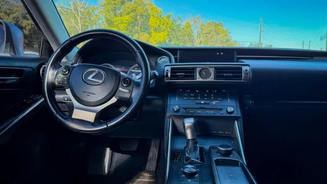 2015 Lexus IS 3rd Gen - Image 8 of 12