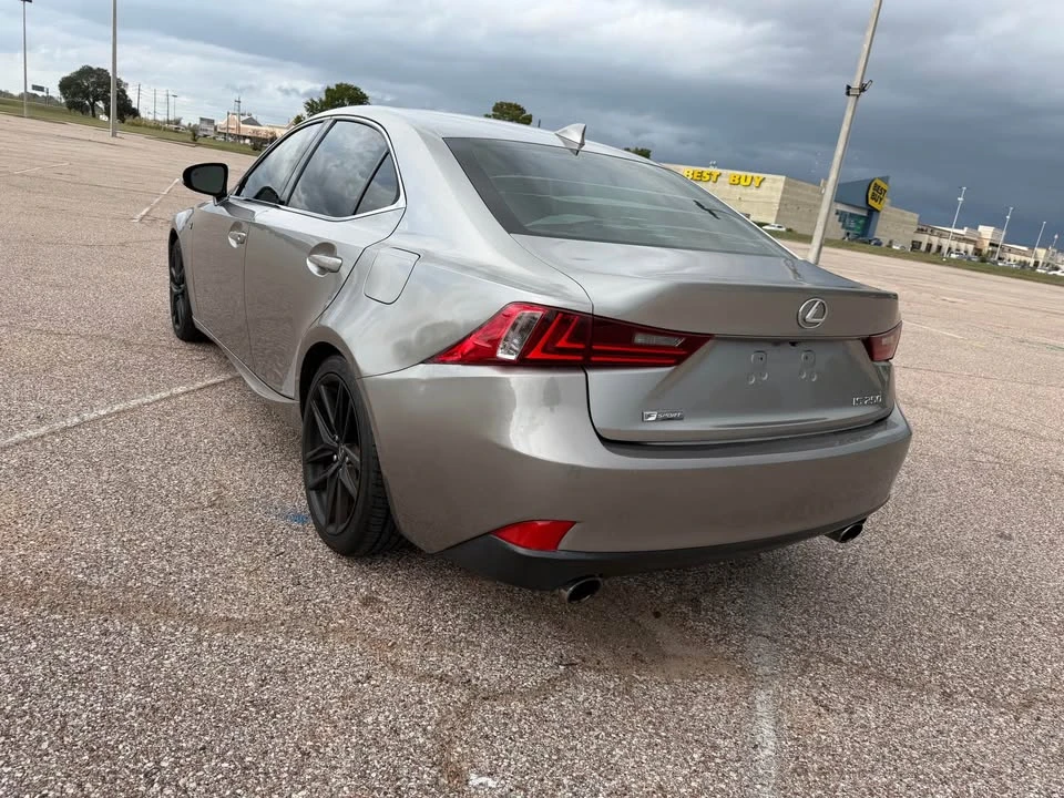 2015 Lexus IS 3rd Gen - Image 5 of 16