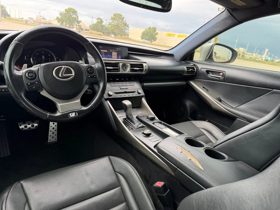 2015 Lexus IS 3rd Gen - Image 8 of 16