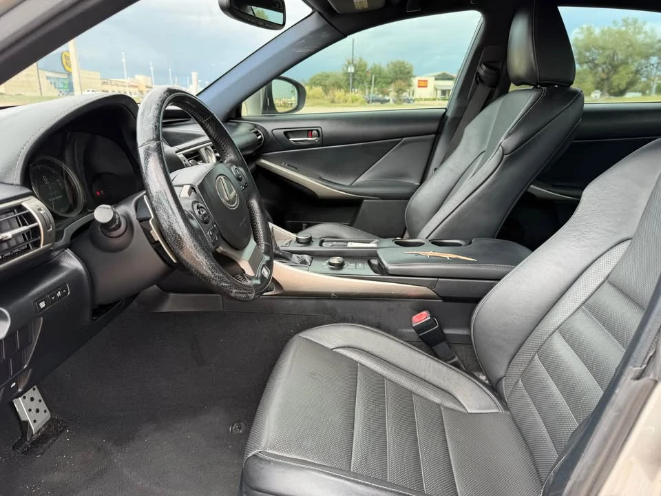 2015 Lexus IS 3rd Gen - Image 9 of 16