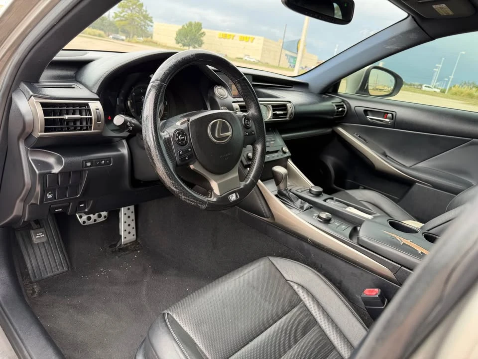 2015 Lexus IS 3rd Gen - Image 10 of 16