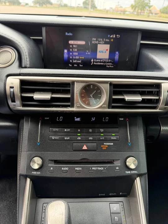 2015 Lexus IS 3rd Gen - Image 13 of 16