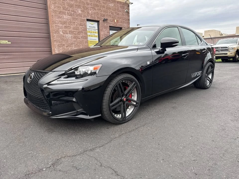 2015 Lexus IS 3rd Gen - Image 4 of 20