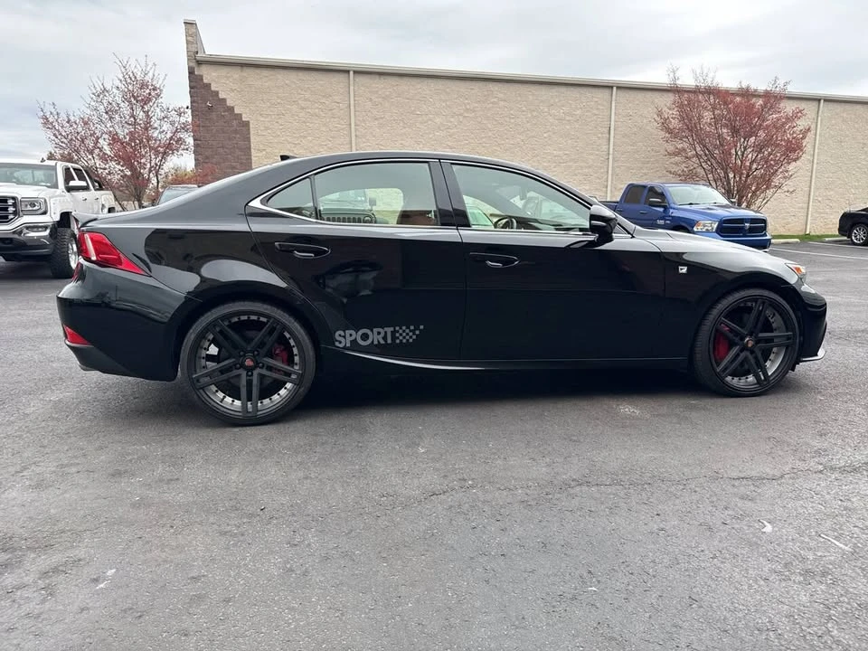 2015 Lexus IS 3rd Gen - Image 14 of 20