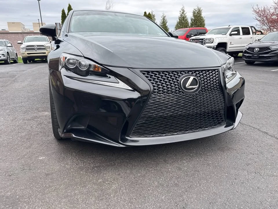 2015 Lexus IS 3rd Gen - Image 9 of 20