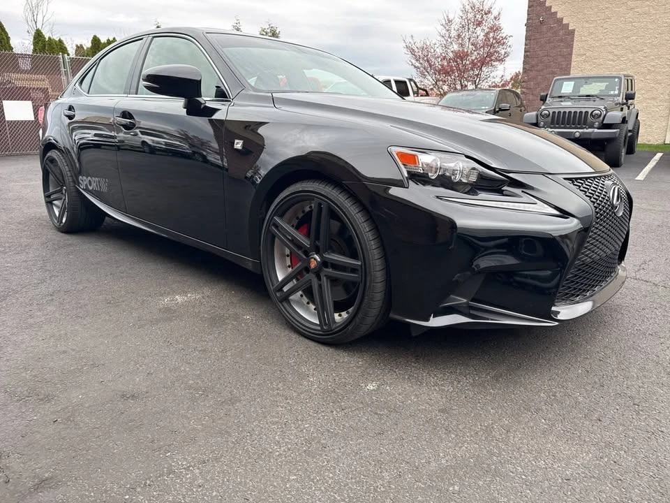 2015 Lexus IS 3rd Gen - Image 11 of 20
