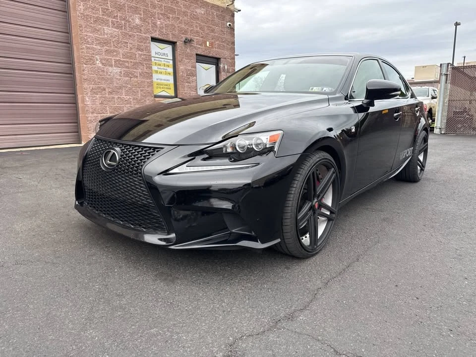 2015 Lexus IS 3rd Gen - Image 5 of 20