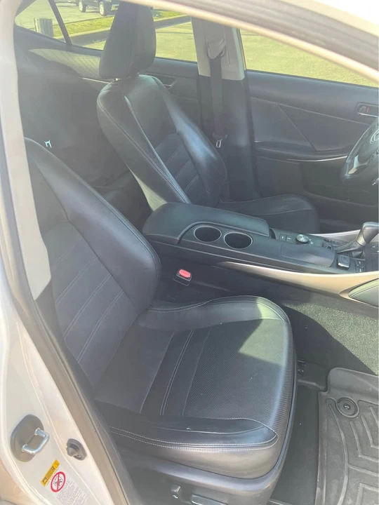 2015 Lexus IS 3rd Gen - Image 7 of 10