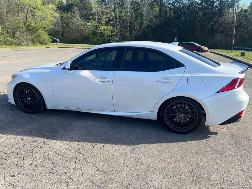 2015 Lexus IS 3rd Gen - Image 6 of 10