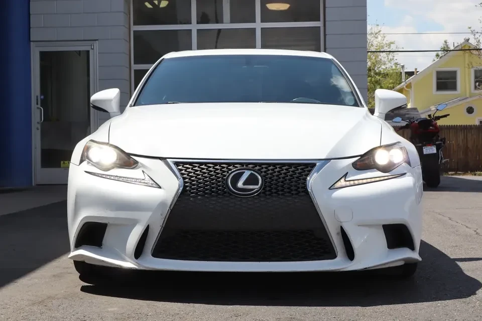 2015 Lexus IS 3rd Gen - Image 7 of 20